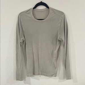 lululemon athletica Light Gray Long Sleeve Shirt